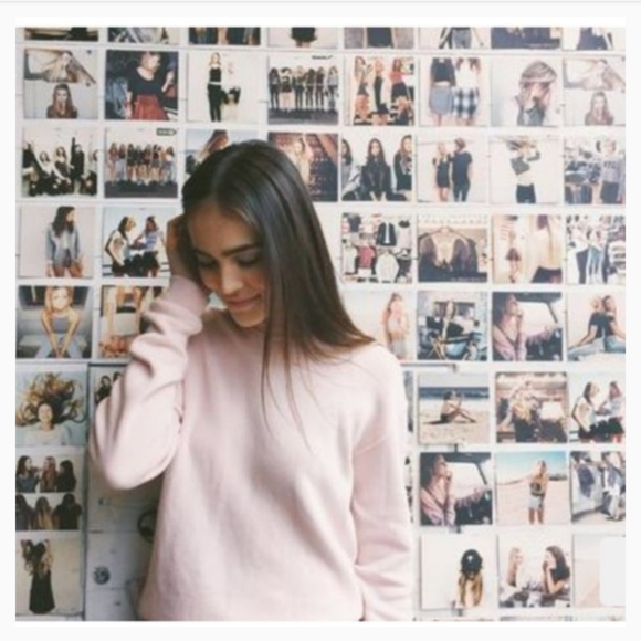 Brandy Melville Gold Metal Pearl Circle Hair Clip - Picture 4 of 5